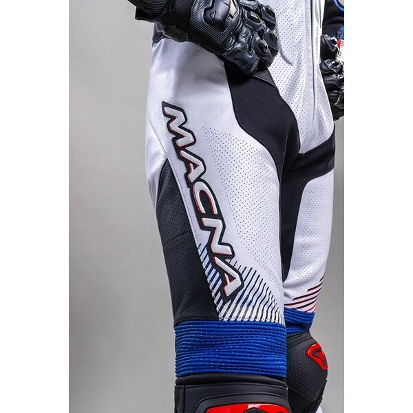 Combinezon de piele race 1 piesa MACNA ARMADYL Negru/Alb 48, 16
