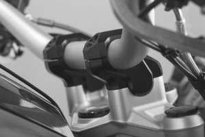 Relocare gidon D. 32 mm. insus 32 mm. inspate 25 mm. Negru.