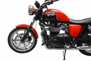 Crash Bar Negru. Triumph Bonneville   T100   SE 2004-