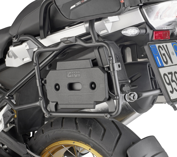 Kit instalare S250 Tool Box pe suporti sidecase PLR5108 stanga