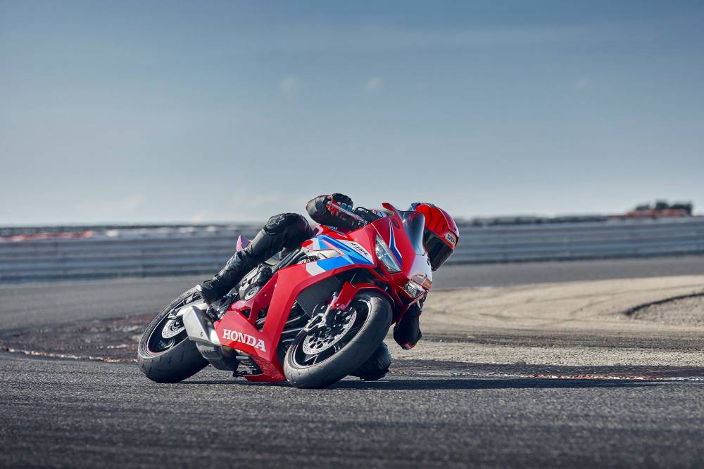 Honda CBR 650 R Eclutch, 7